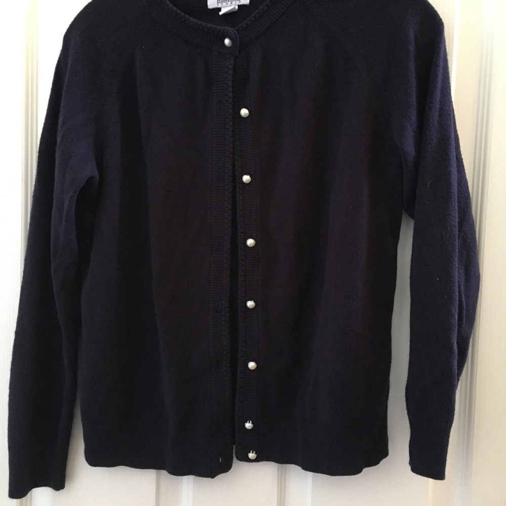 FINAL MARKDOWN Classic ladies hampshire studio cardigan small